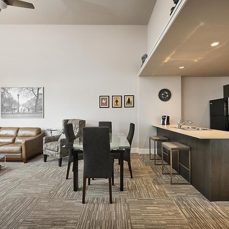 Solo Suites Langford Εξωτερικό φωτογραφία